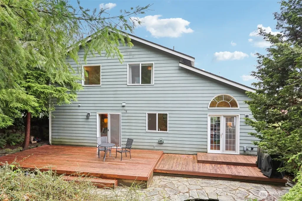 16218 270th Place NE Duvall WA 98019