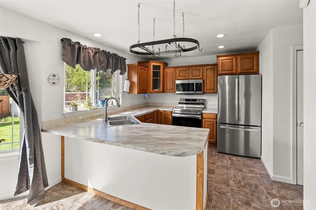 1231 SW Elzina Street Chehalis WA 98532
