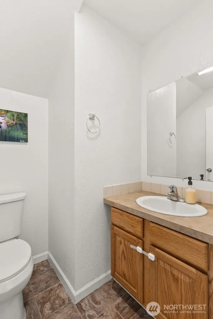 1231 SW Elzina Street Chehalis WA 98532