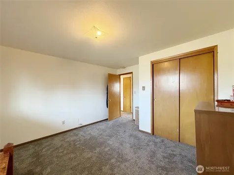 8825 Corbin Drive Everett WA 98204