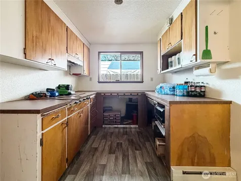 8825 Corbin Drive Everett WA 98204