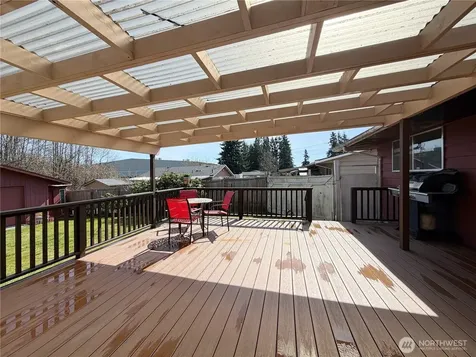 8825 Corbin Drive Everett WA 98204