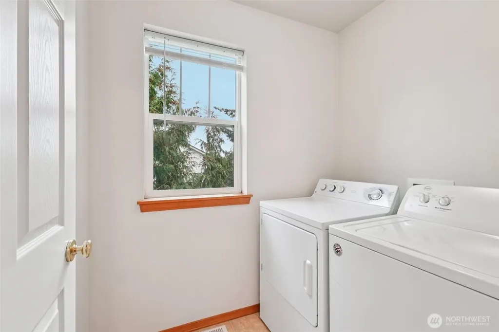 21303 41st Court W Mountlake Terrace WA 98043
