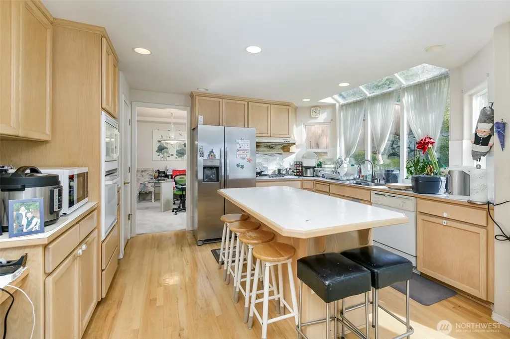 8534 126th Place SE Newcastle WA 98056