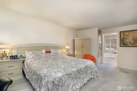 8534 126th Place SE Newcastle WA 98056