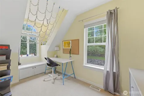14028 104th Street Ct E Puyallup WA 98374