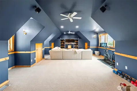 14028 104th Street Ct E Puyallup WA 98374