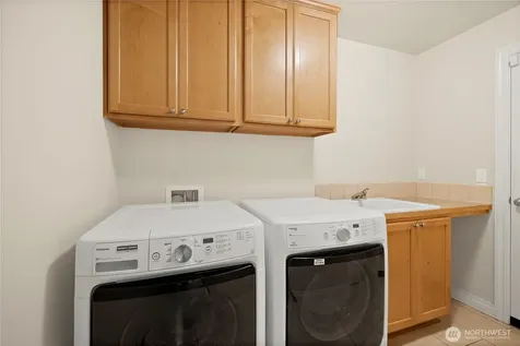 4610 NE 1st Court Renton WA 98059