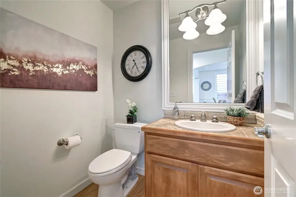 8032 124th Court NE Kirkland WA 98033