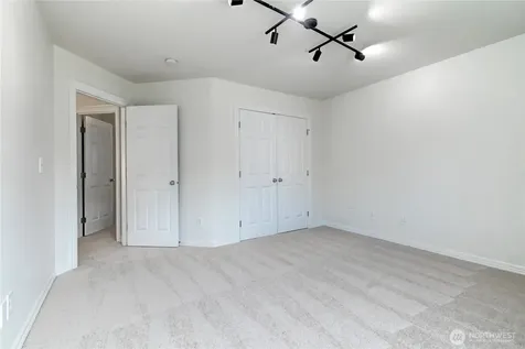 8032 124th Court NE Kirkland WA 98033