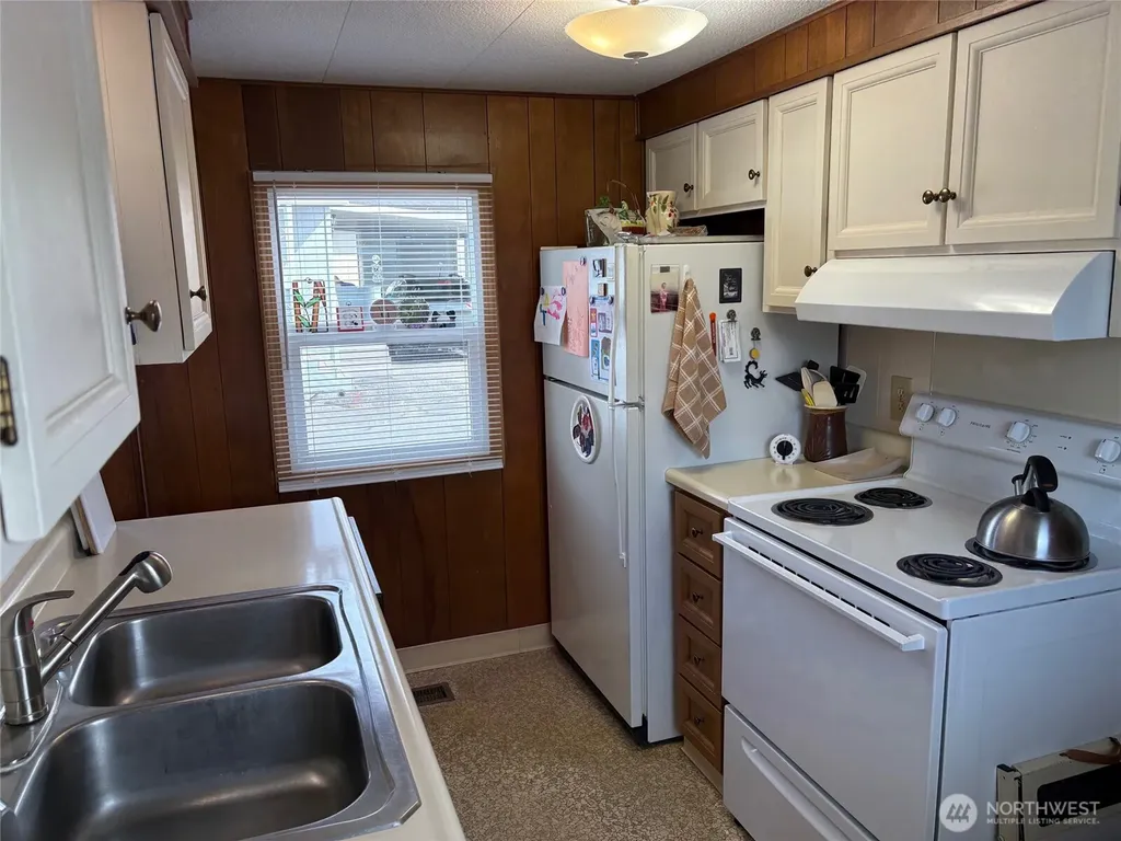 1200 Lincoln Street Bellingham WA 98229
