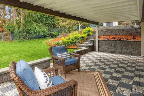 12211 SE 63rd Place Bellevue WA 98006