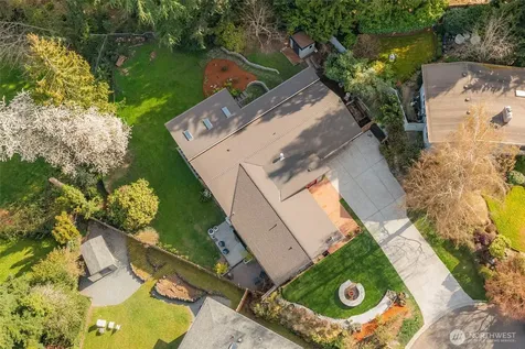 12211 SE 63rd Place Bellevue WA 98006