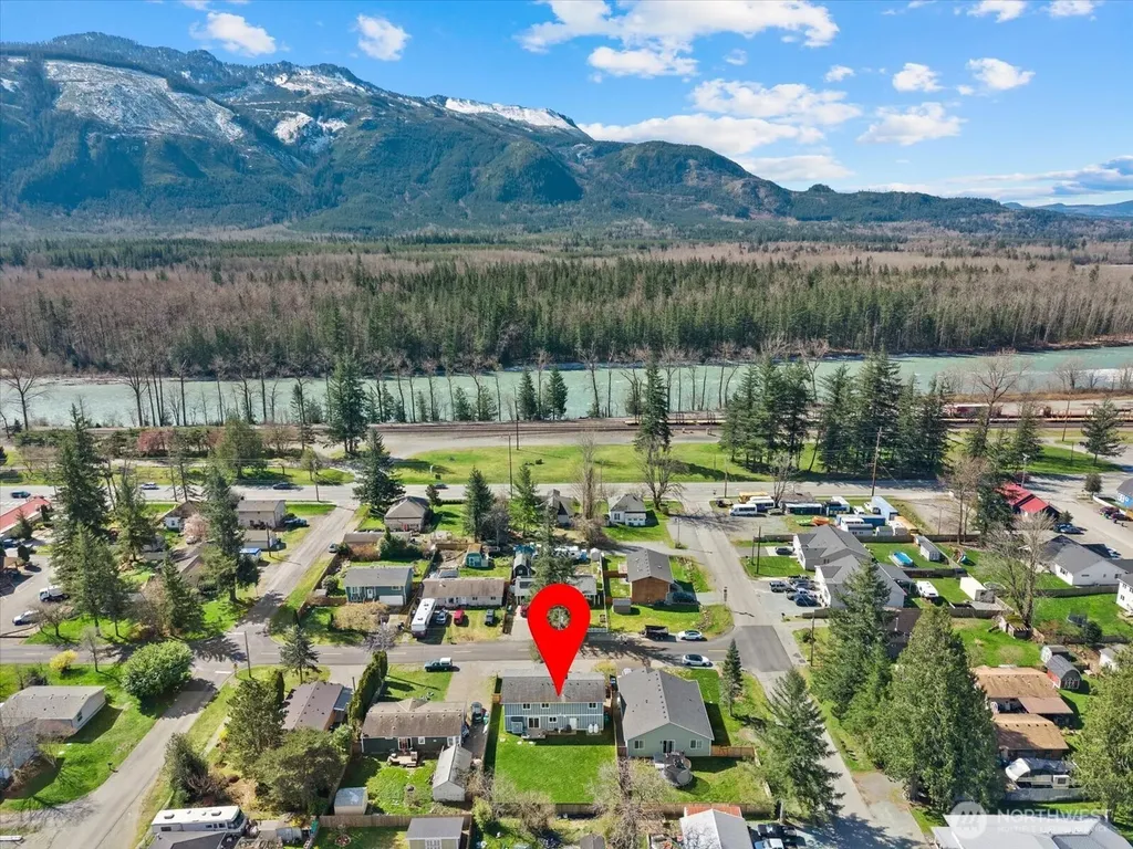 315 Orchard Avenue Gold Bar WA 98251