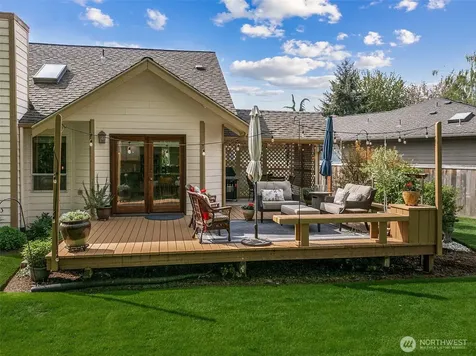 1703 25th Street Pl SW Puyallup WA 98371