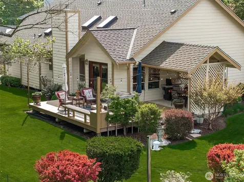 1703 25th Street Pl SW Puyallup WA 98371