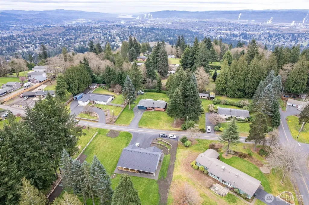 13 Laulainen Road Longview WA 98632
