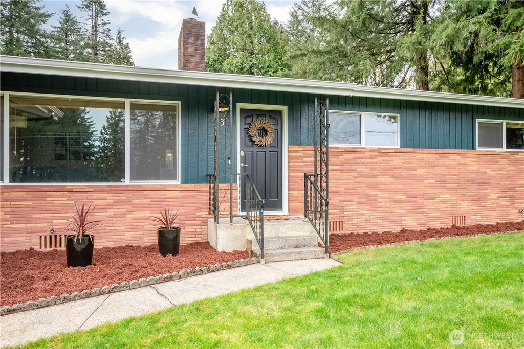13 Laulainen Road Longview WA 98632