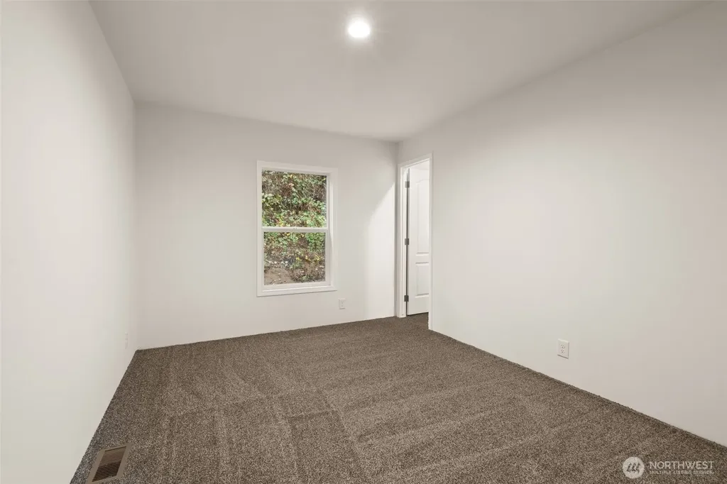 175 Boyd Road White Pass WA 98377
