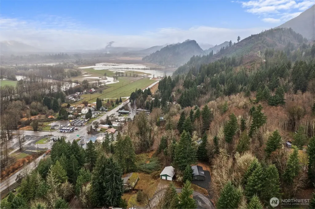 175 Boyd Road White Pass WA 98377