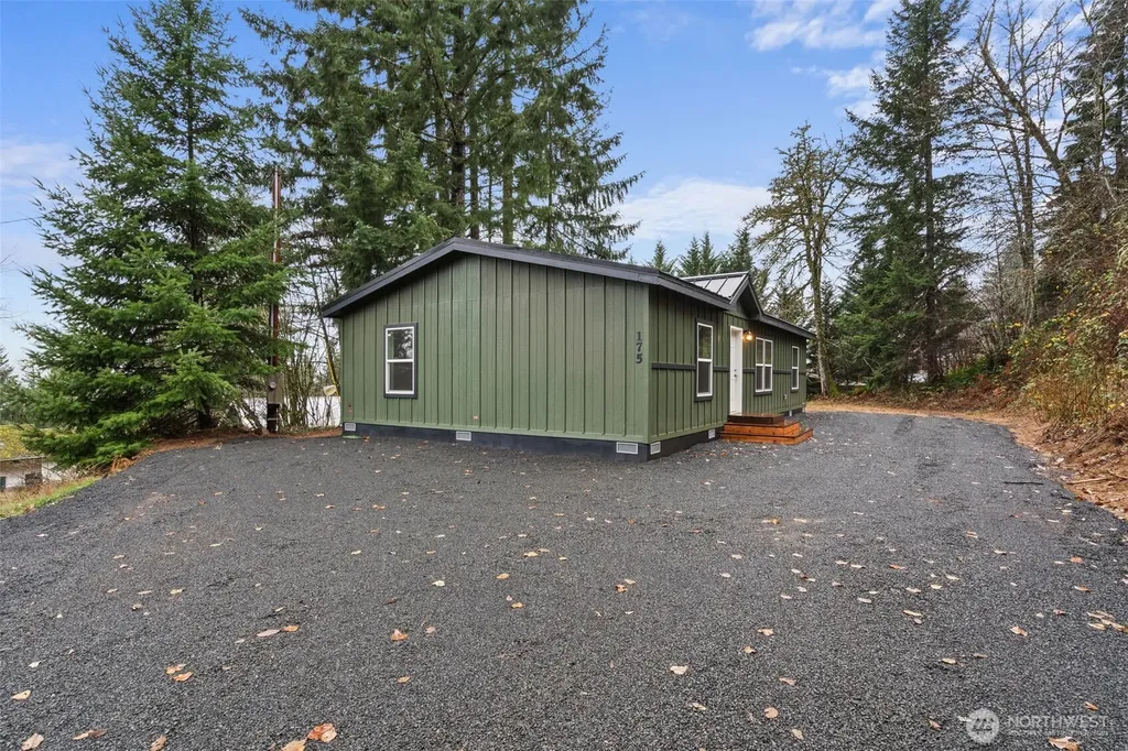 175 Boyd Road White Pass WA 98377