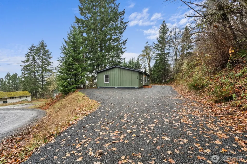 175 Boyd Road White Pass WA 98377