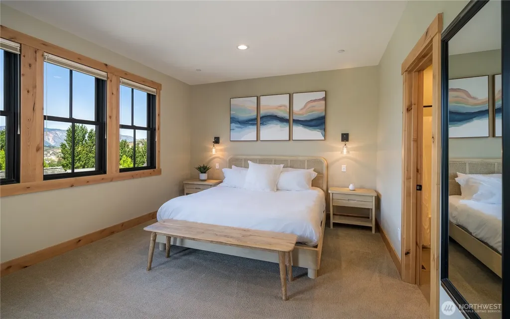 168 Jackrabbit Lane Chelan WA 98816