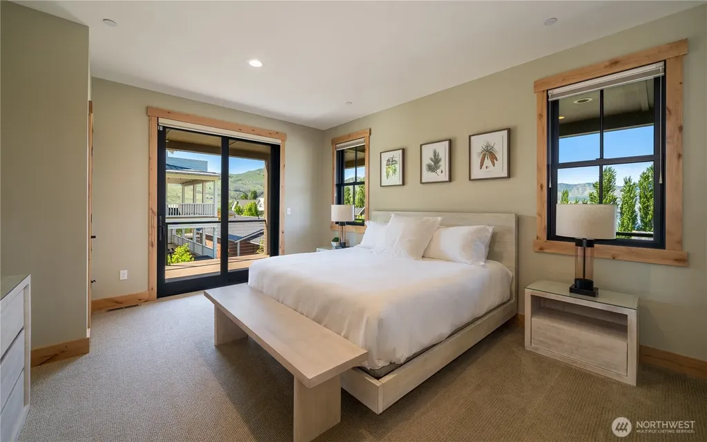 168 Jackrabbit Lane Chelan WA 98816