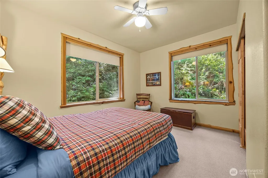 106 Timber Trail Packwood WA 98361