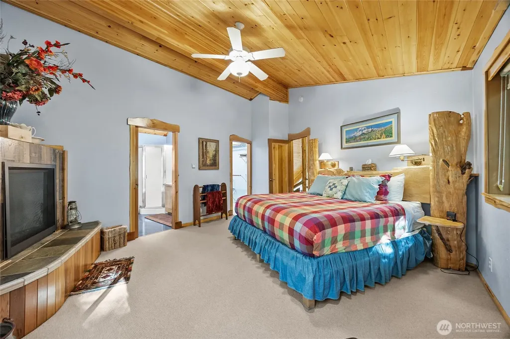 106 Timber Trail Packwood WA 98361
