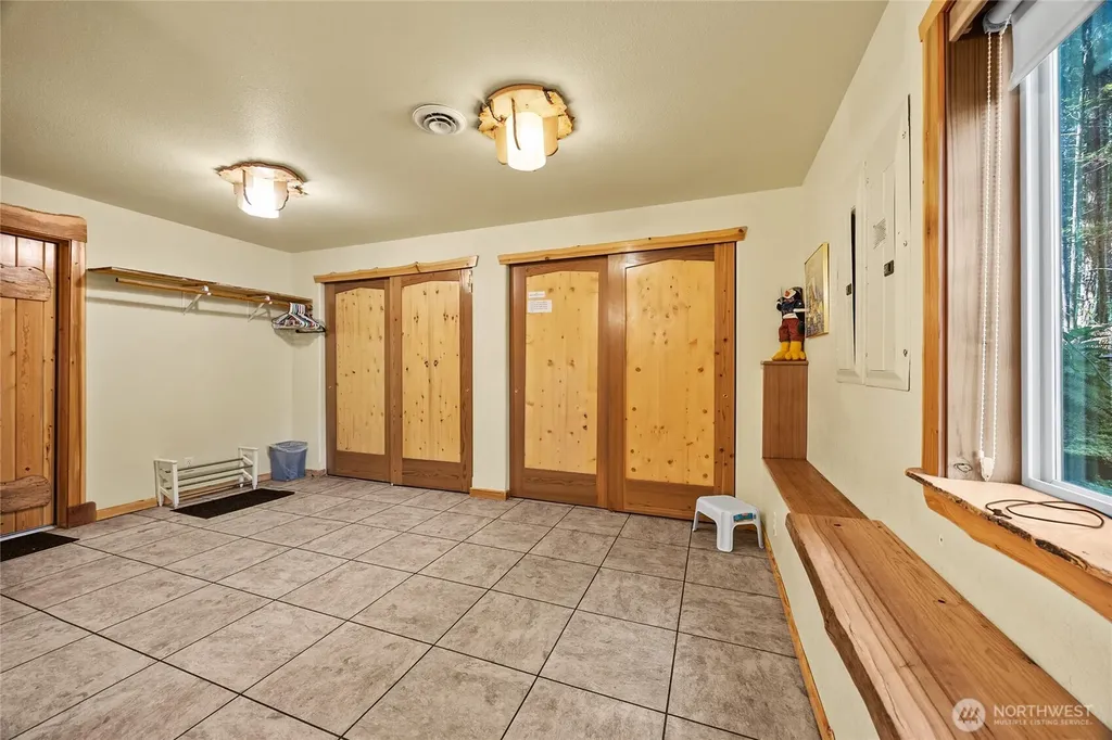 106 Timber Trail Packwood WA 98361