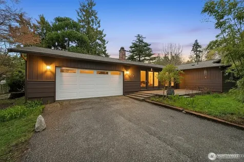 4383 Vista Avenue Blaine WA 98230
