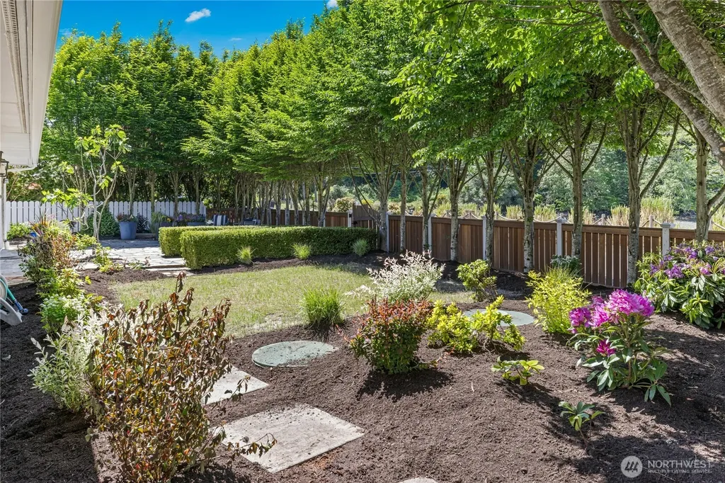 15628 Point Monroe Drive NE Bainbridge Island WA 98110