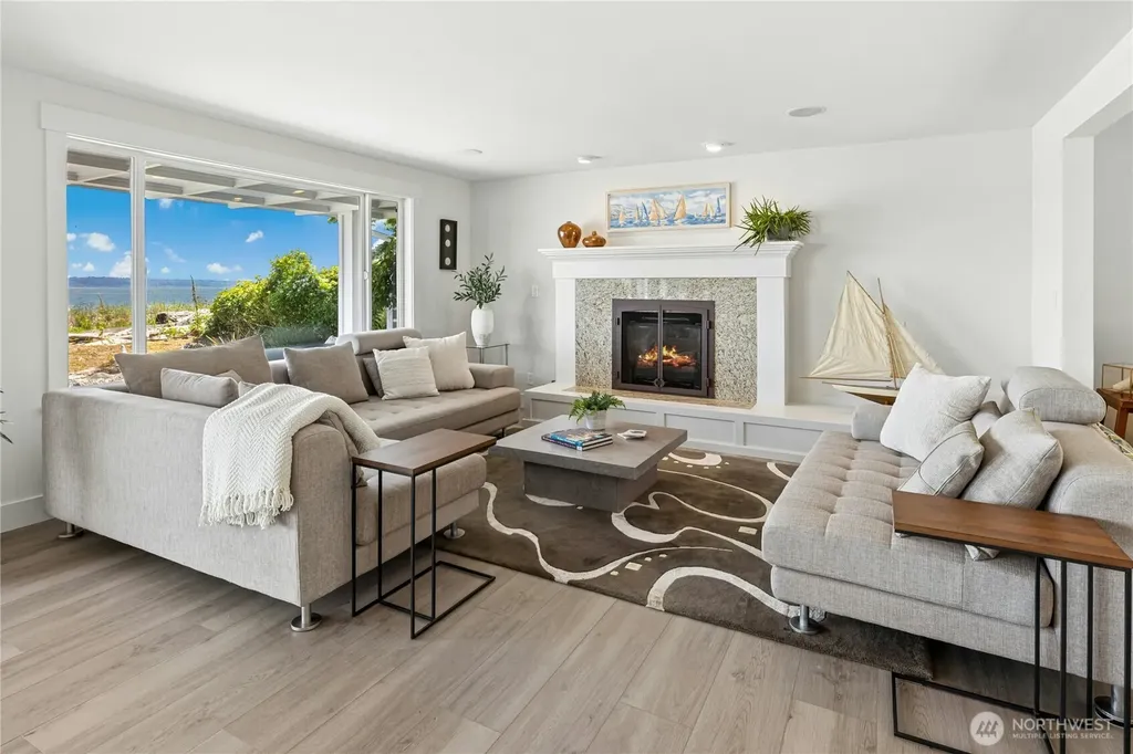 15628 Point Monroe Drive NE Bainbridge Island WA 98110
