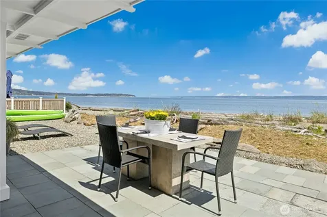 15628 Point Monroe Drive NE Bainbridge Island WA 98110