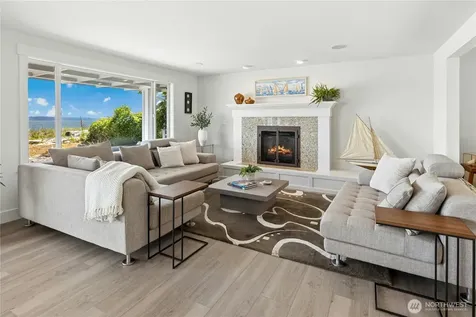 15628 Point Monroe Drive NE Bainbridge Island WA 98110