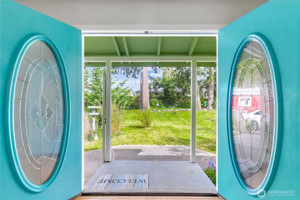 2457 Rocky Point Road NW Bremerton WA 98312