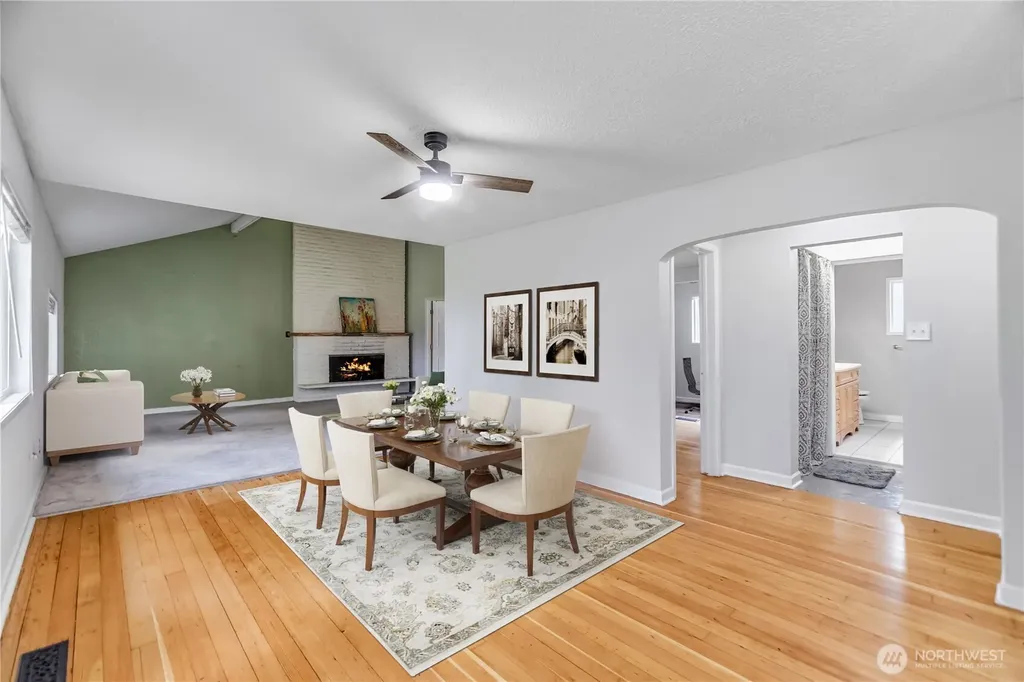2457 Rocky Point Road NW Bremerton WA 98312