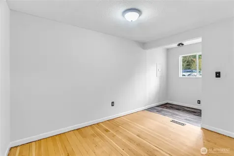 2457 Rocky Point Road NW Bremerton WA 98312