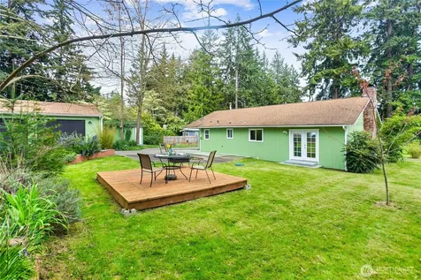 2457 Rocky Point Road NW Bremerton WA 98312