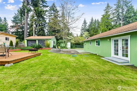 2457 Rocky Point Road NW Bremerton WA 98312