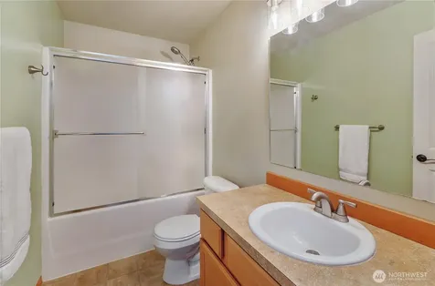 5901 111th Street Ct E Puyallup WA 98373