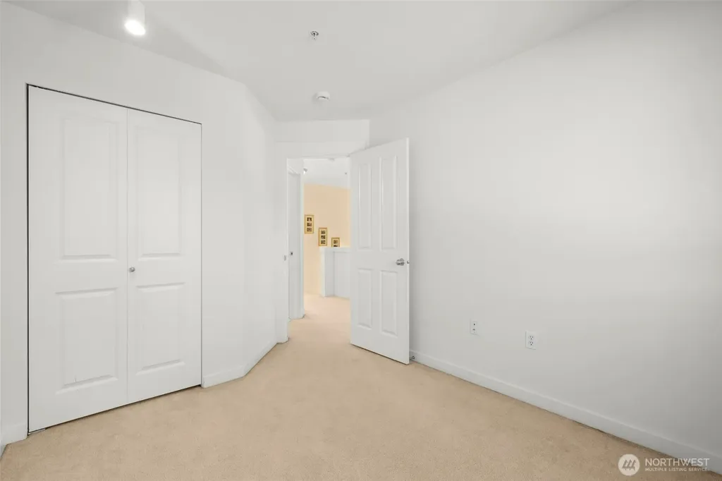 23120 SE Black Nugget Road Issaquah WA 98029