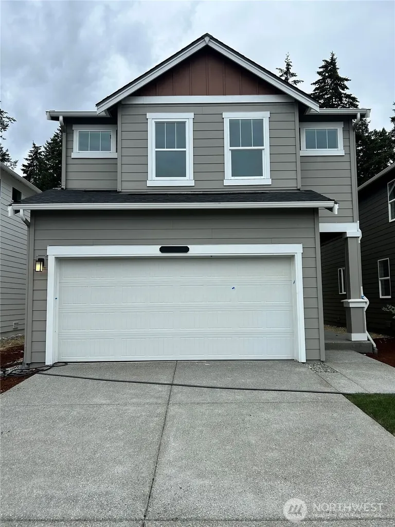 10738 188th Street E Puyallup WA 98374