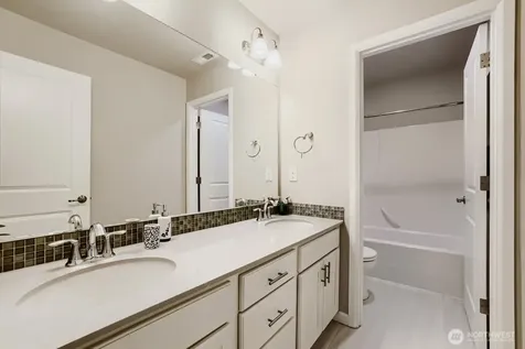 4129 187th Place SE Bothell WA 98012
