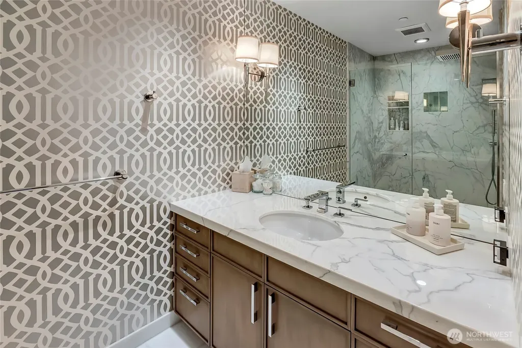 715 2nd Avenue Seattle WA 98104