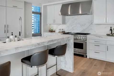 715 2nd Avenue Seattle WA 98104