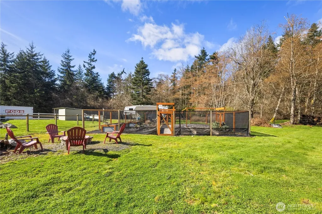 1870 W Cloud Way Oak Harbor WA 98277