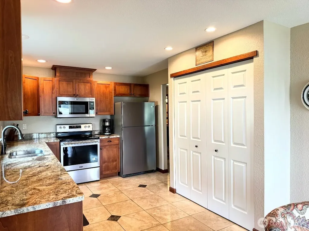 520 11th Street NE East Wenatchee WA 98802