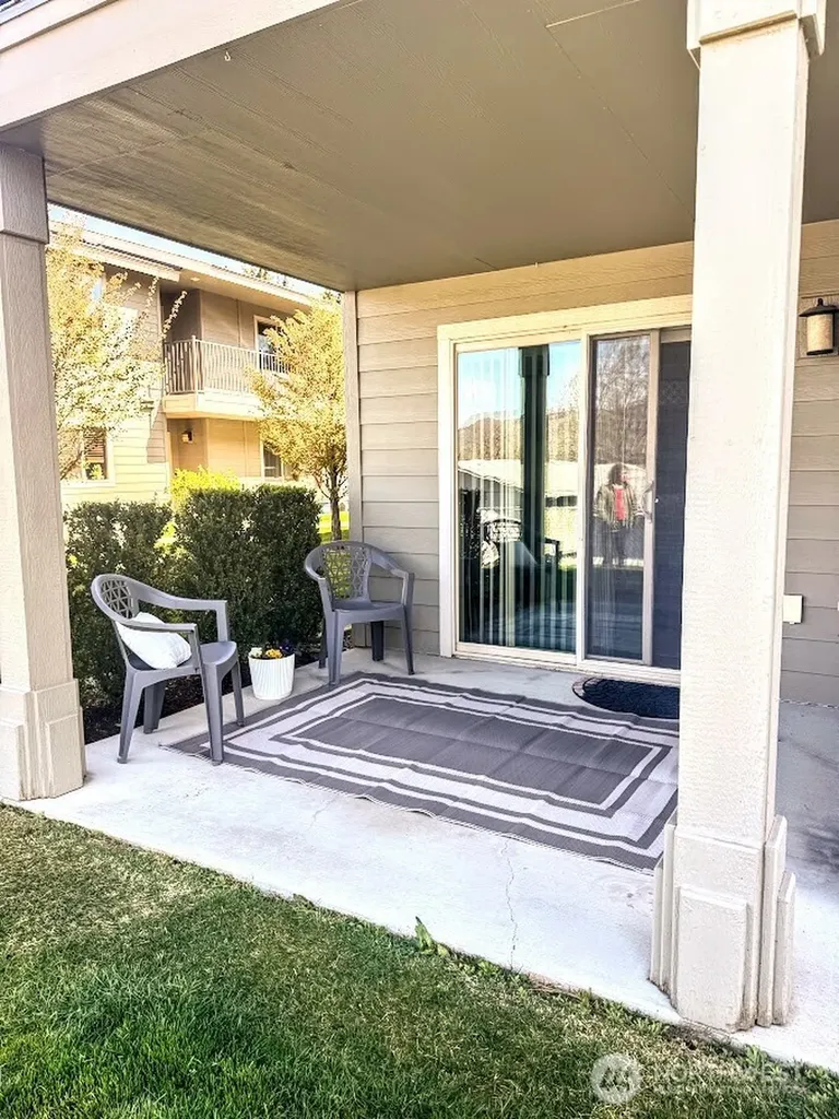 520 11th Street NE East Wenatchee WA 98802